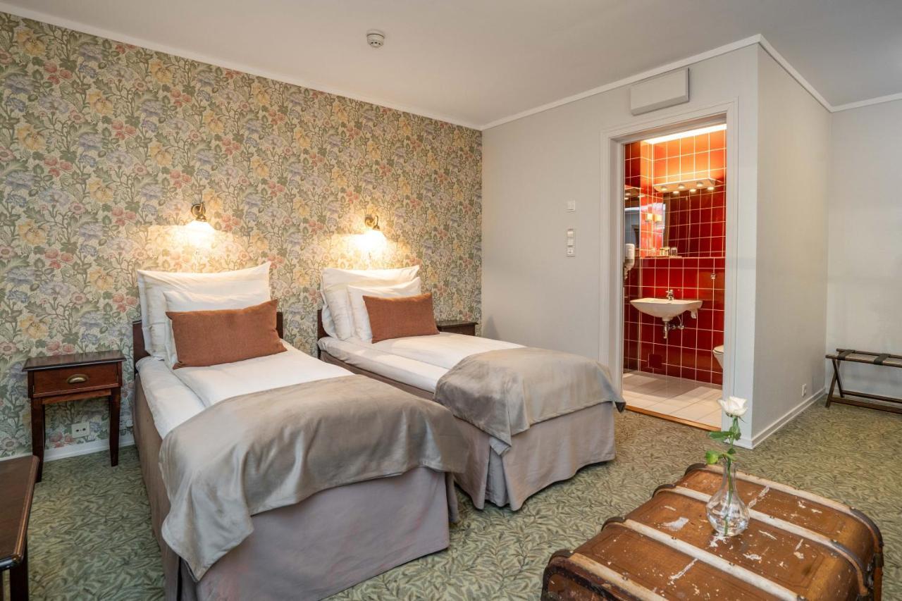 Kronen Gaard Hotel Саннес Екстериор снимка